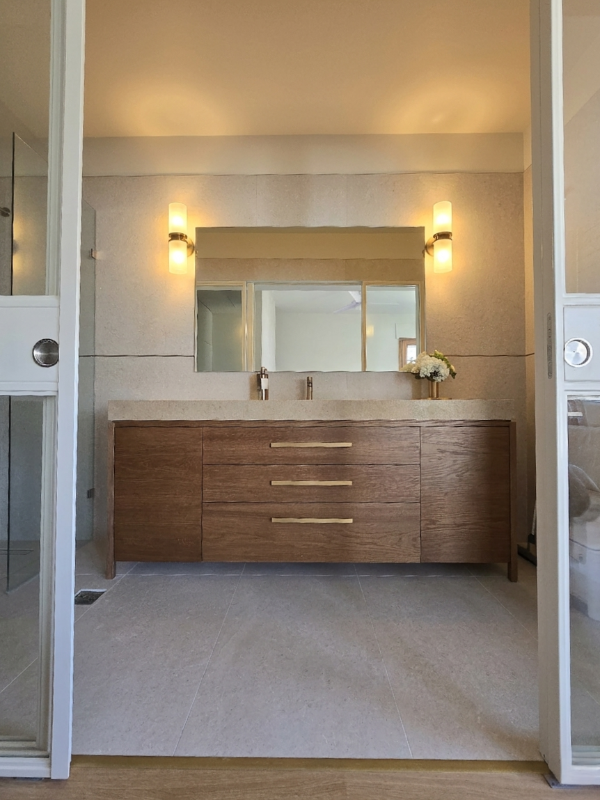 Custom μπάνιο Kappawood από κόντρα πλακέ δρυ - House PR Ισόγειο